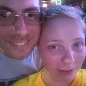 Meet your Posher, Caitlin